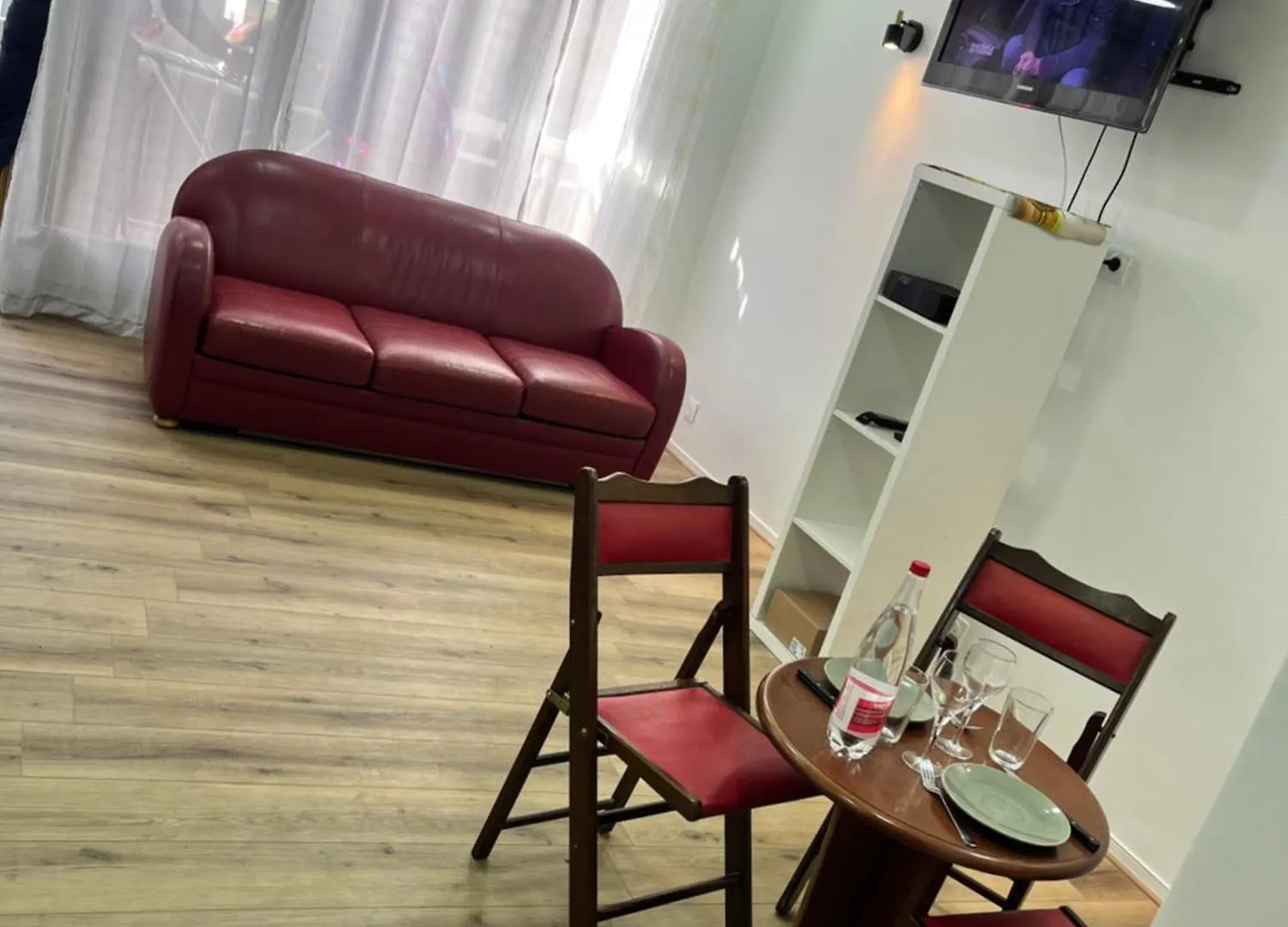 Studio Idealement Place Paris France